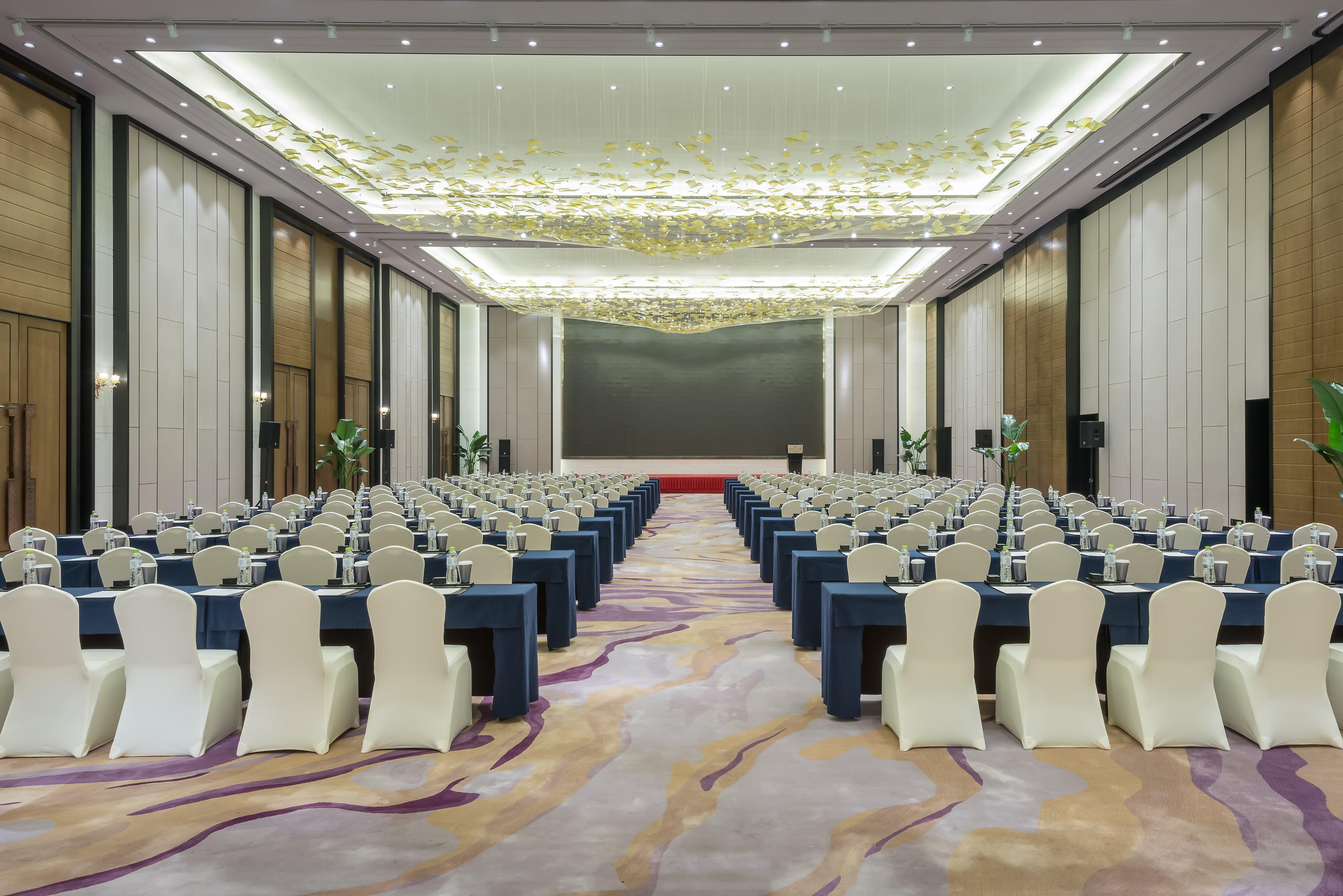 Crowne Plaza Yibin By Ihg Hotel Kültér fotó