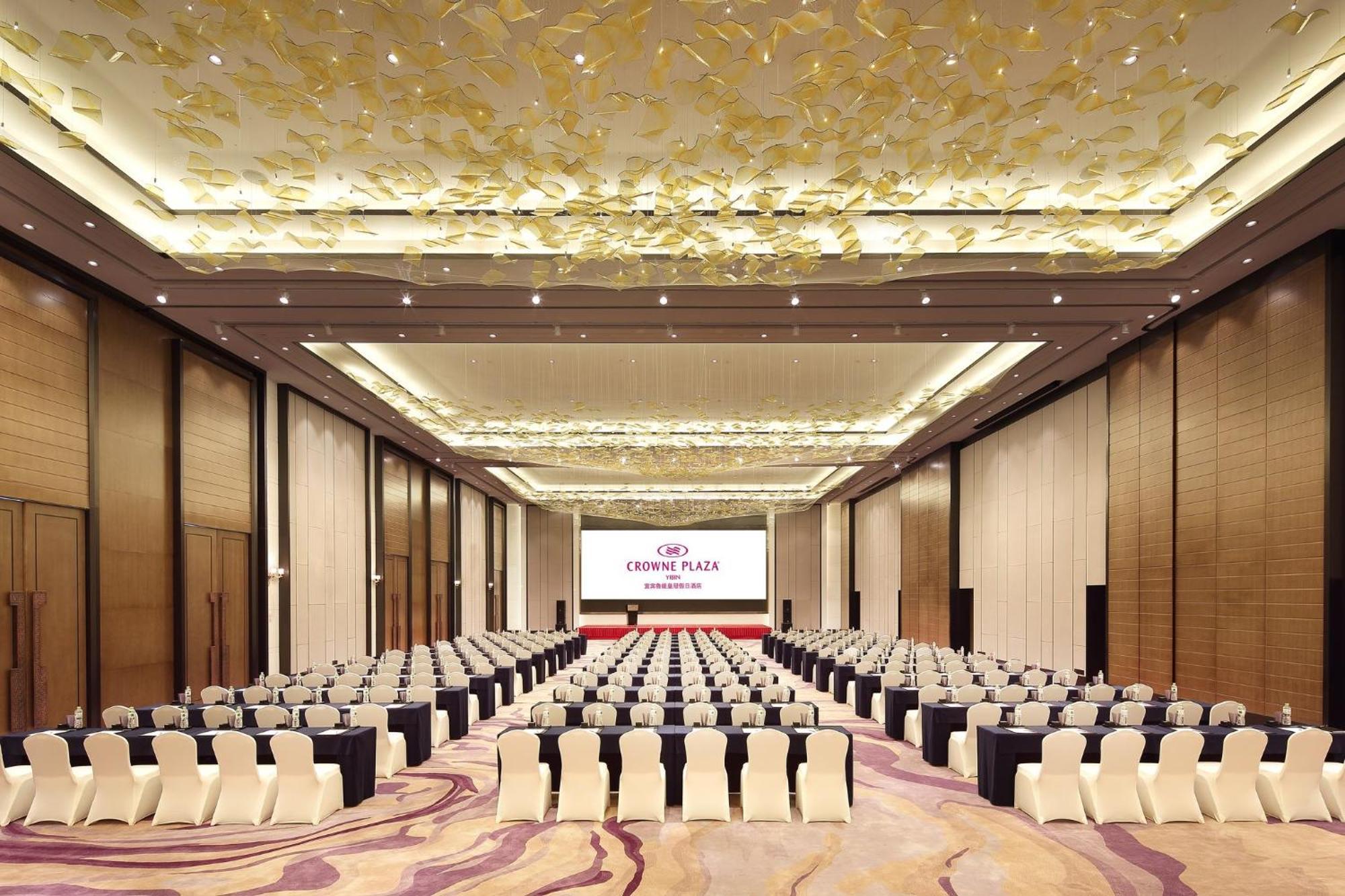 Crowne Plaza Yibin By Ihg Hotel Kültér fotó