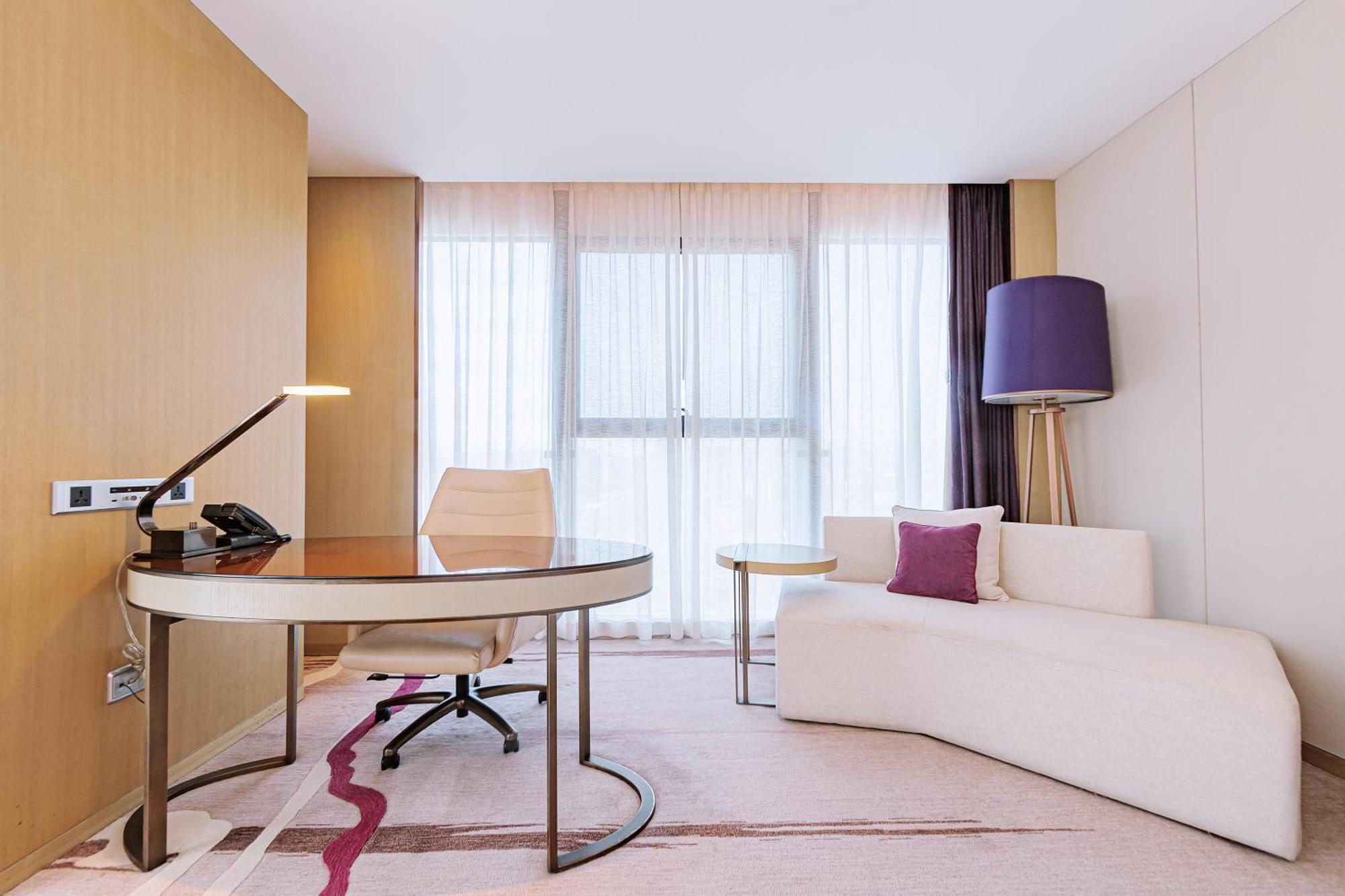 Crowne Plaza Yibin By Ihg Hotel Kültér fotó