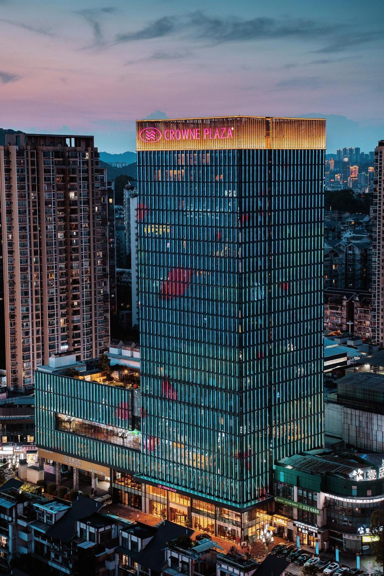 Crowne Plaza Yibin By Ihg Hotel Kültér fotó